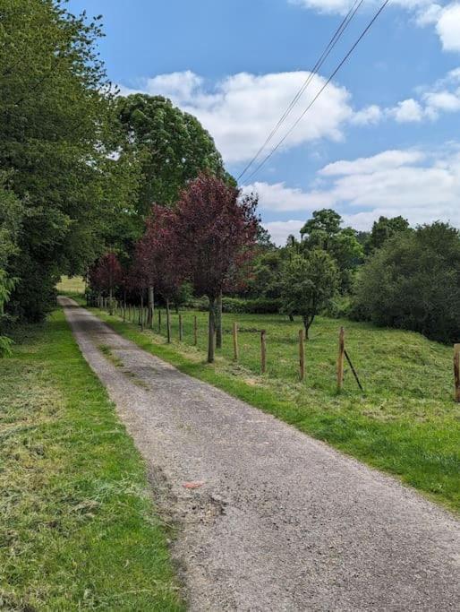 Joli Studio A La Campagne Lassay-les-Châteaux Extérieur photo